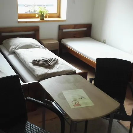 Gasthof V Soukromi U Podebrad Opolany