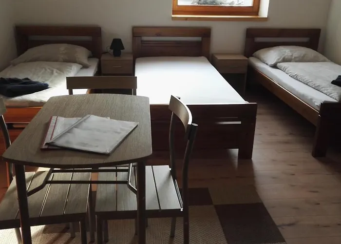 Konukevi V Soukromi U Podebrad 3*