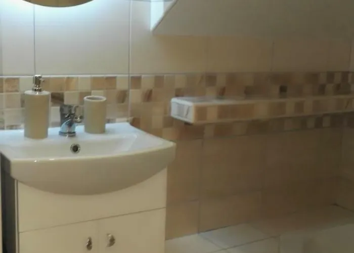 V Soukromí U Poděbrad 3*